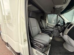 Mercedes-Benz Sprinter 519 V6 Be Trekker 8.5 Ton Sleepcab Cra...