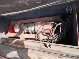 Nooteboom MCO-48-03V 3 axle semi low loader extendable