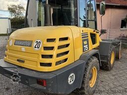 Komatsu WA75-3
