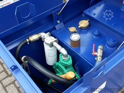  IBC tank met handpomp