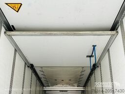 Schmitz Cargobull Tiefkühler Multitemp Doppelstock Trennwand