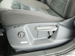 VW Golf VII Sportsvan 1.4 TSI Comfortline *Bi-Xenon