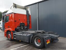 Mercedes-Benz Actros 1943 tractor unit