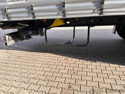 SCHWARZMÜLLER J-Serie 1530 Lang-Auflieger Edscha