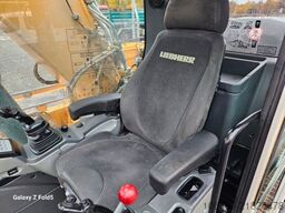 LIEBHERR R 924 Oilquick OQ 80
