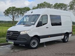 MERCEDES-BENZ SPRINTER 319 L2H2 V6 Dub Cab!