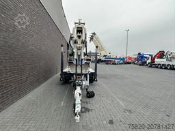 Böcker AHK 36/2400 MONTAGE KRAAN/KRAN/GRUA /CRANE