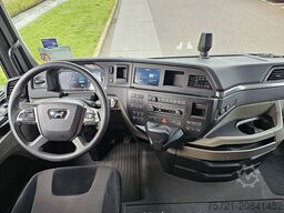 MAN 26.470 TGX GM 6X2/4 ADR