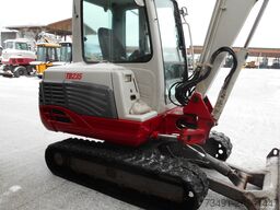 Takeuchi TB 235 mit POWERTILT + hydr. SW