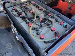 Linde E15-02