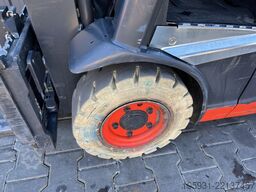 Linde E15-02