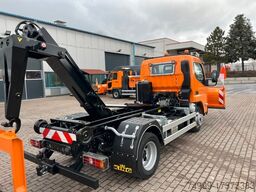 FUSO CANTER 6S15 ABROLLKIPPER Winterdienst