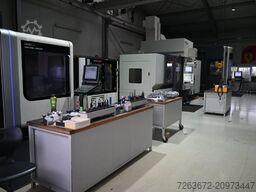 DMG MORI DMU 70 mit Erowa 10fach Wechsler