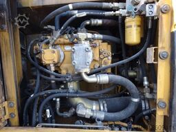 CATERPILLAR 318CL