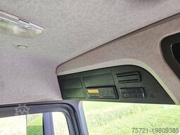 MERCEDES-BENZ ANTOS 1924 L 19T TAILLIFT