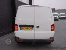 Volkswagen Transporter 2.0 TDI L2 - Airco - Navi - PDC - T...