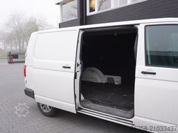 Volkswagen Transporter 2.0 TDI L2 - Airco - Navi - PDC - T...