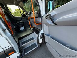 MERCEDES-BENZ Sprinter 314 BlueTEC 9Sitze+Rollstuhllift Klima