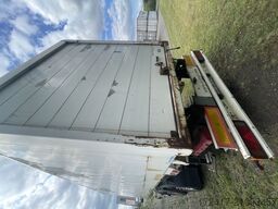 SCHMITZ CARGOBULL ZWF 18 Tandem BDF WECHSELER+KOFFER HOCHGEKUPPELT