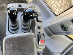 Basic Back Service Basic Back Service Basic Back Service