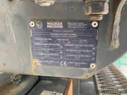 Wacker Neuson 6503 with 3 excavator buckets