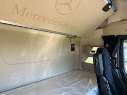 Mercedes-Benz Actros 1848 LS KlimaA STH Pano Luft AUT AHK ACC