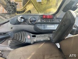 New Holland E215 Excavator