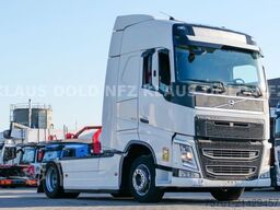 Cap tractor standard VOLVO FH 420 Globetrotter 2-Tank Kühlbox Euro 6