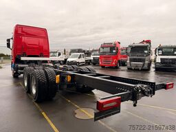 Scania R590 6x4 Kurzholz Kran und Schemel nach Wahl