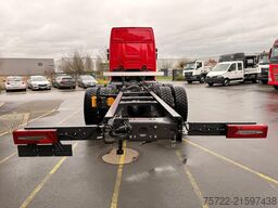 Scania R590 6x4 Kurzholz Kran und Schemel nach Wahl