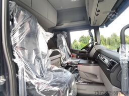 Scania R590 6x4 Kurzholz Kran und Schemel nach Wahl
