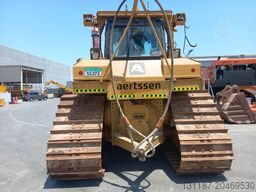 CAT D6T LGP (Abu Dhabi)