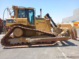 CAT D6T LGP (Abu Dhabi)