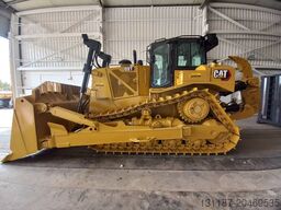 CAT D8T (Jebel Ali)