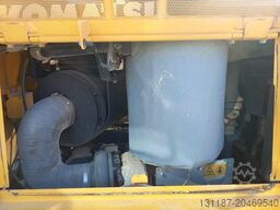 Komatsu D155A-6R (4 Pcs available in Abu Dhabi)