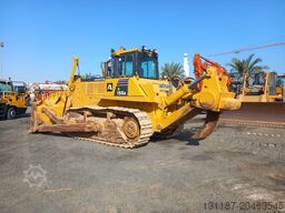 Komatsu D155A-6R (4 pcs available in Abu Dhabi)