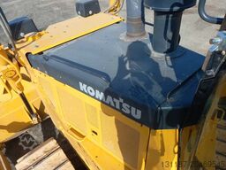 Komatsu D155A-6R (4 pcs available in Abu Dhabi)