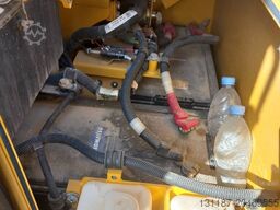 Komatsu D155A-6R (4 Pcs available in Abu Dhabi)