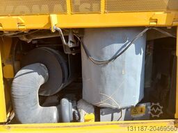 Komatsu D155A-6R (4 Pcs available in Abu Dhabi)