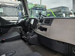 Volvo FL240 4x2 Ladeborwand