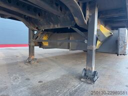 KRONE SD Curtainsider+Edscha/NLA/Liftachse/Aufnahme