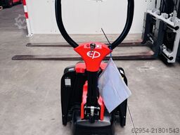 EP EP F4  Niederhubwagen NEU