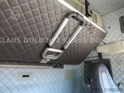 VOLVO FH 16 550 Globetro 2-Tanks Euro 6 Schaltgetriebe