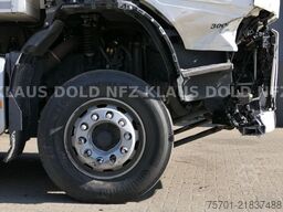 VOLVO FM 460 Kühlkoffer Unfall Getriebeschaden