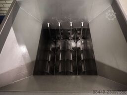 GEA-CFS Vormmachine, Type VM 600 HSE