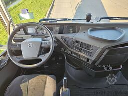 VOLVO FH 500 6X2 STEERED PTO+HYDR