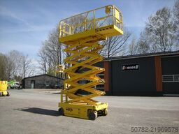 GENIE GS 4047 Scherenarbeitsbühne Genie 14 m