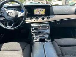 MERCEDES-BENZ E 220d T Automatik 143kw * LED * Navi * Kamera