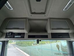VOLVO FM VOL LUCHT GEVEERD 6 KARREN BAK THEO MULDER KO