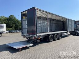 Schmitz Cargobull Curtainsider Standard Ladebordwand Getränke
